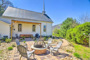 Iron Duff Chapel - Unique Escape with Mtn Views!